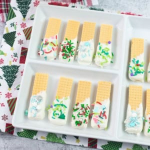 Vanilla Wafer Christmas cookies on a serving tray.